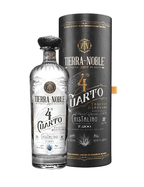 Tequila Tierra Noble tipo cristalino 750 ml