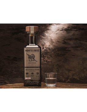 Mezcal Montelobos Joven 750 ml