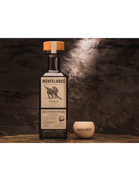 Mezcal Montelobos Joven 750 ml