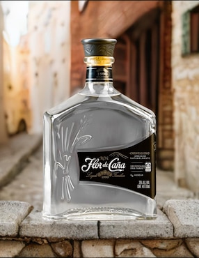 Ron Flor de Caña 750 ml