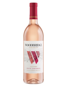 Vino Rosado Varietal Semi Seco Woodbridge 750 Ml