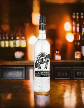 Tequila Herradura Antiguo tipo Reposado cristalino 750 ml