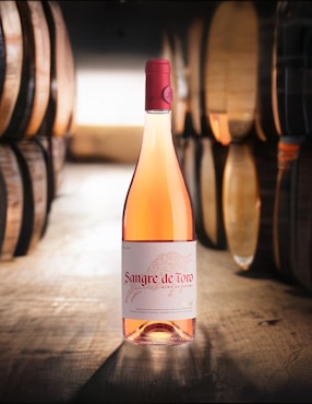 Vino rosado varietal seco Sangre de Toro Rosé 750 ml