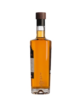 Mezcal Zignum Añejo 700 ml