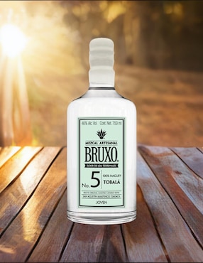 Mezcal Bruxo Joven 750 ml