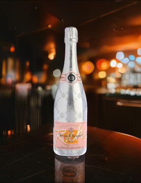 Vino espumoso blanco Pinot Noir Veuve Clicquot Rich Rosé Francia 750 ml