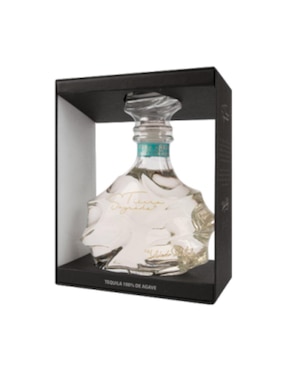Tequila Tierra Sagrada tipo Plata 12 piezas 750 ml c/u
