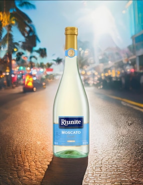 Vino blanco Riunite Moscato Emilia 750 ml