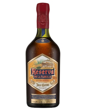 Tequila Reserva De La Familia tipo Extra añejo