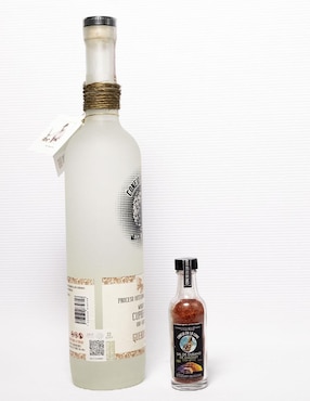Mezcal Conejo En La Luna Joven 750 ml