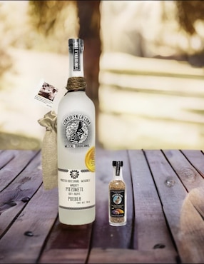 Mezcal Conejo En La Luna Pitzometl Joven 750 ml