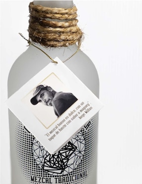 Mezcal Conejo En La Luna 750 ml