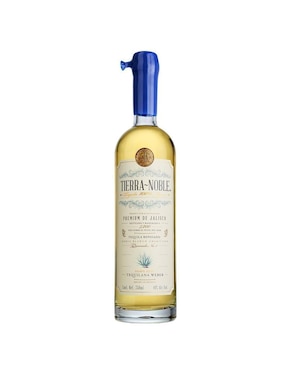 Tequila Tierra Noble Reposado