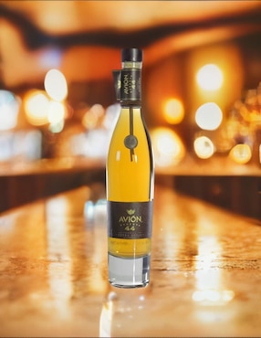 Tequila Avion Reserva 44 tipo Extra añejo 750 ml