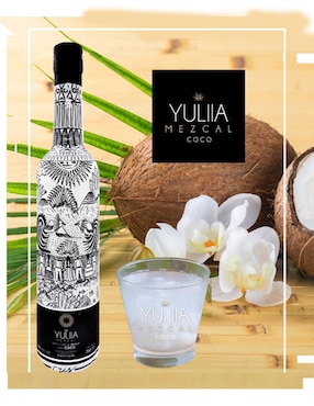 Licor de coco Yuliia  sabor frutal 750 ml