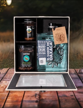 Kit mezcalero El Sabor De Oaxaca de madera