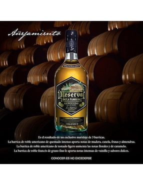 Tequila Reserva De La Familia tipo Reposado 750 ml