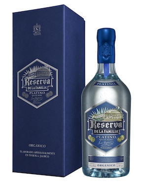 Tequila Reserva De La Familia tipo Platino 750 ml