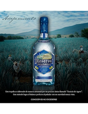 Tequila Reserva De La Familia tipo Platino 750 ml