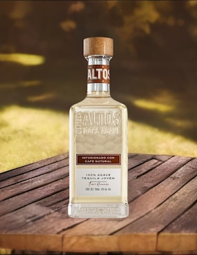 Tequila Altos Olmeca tipo Infusionado 700 ml