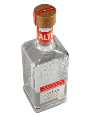 Tequila Altos Olmeca tipo Infusionado 700 ml