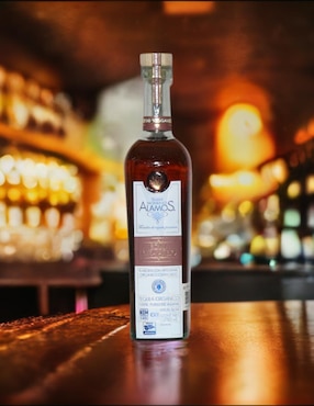 Tequila Hacienda Los Alamos Premium de Alta Gama tipo Extra añejo 750 ml