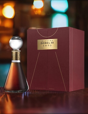 Tequila Maestro Dobel tipo Extra añejo 750 ml