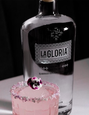 Set ron La Gloria Añejo Cristalino 750 ml