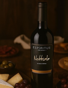 Vino tinto Epiritus Enologicos Espíritus Nebbiolo 750 ml
