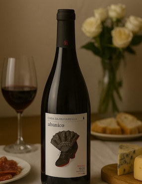 Vino tinto Wineroots Abanico Reserva Tinto varietal 750 ml