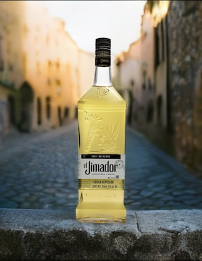 Tequila Jimador tipo Reposado