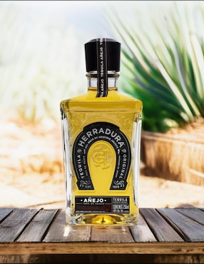 Tequila Herradura tipo Añejo 750 ml