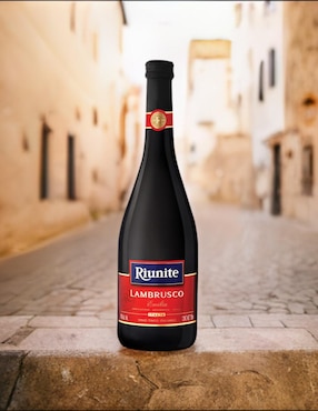 Vino tinto Riunite lambrusco