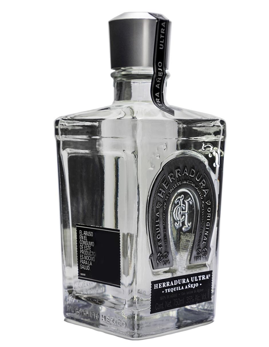 Tequila tipo Añejo cristalino 750 ml 4