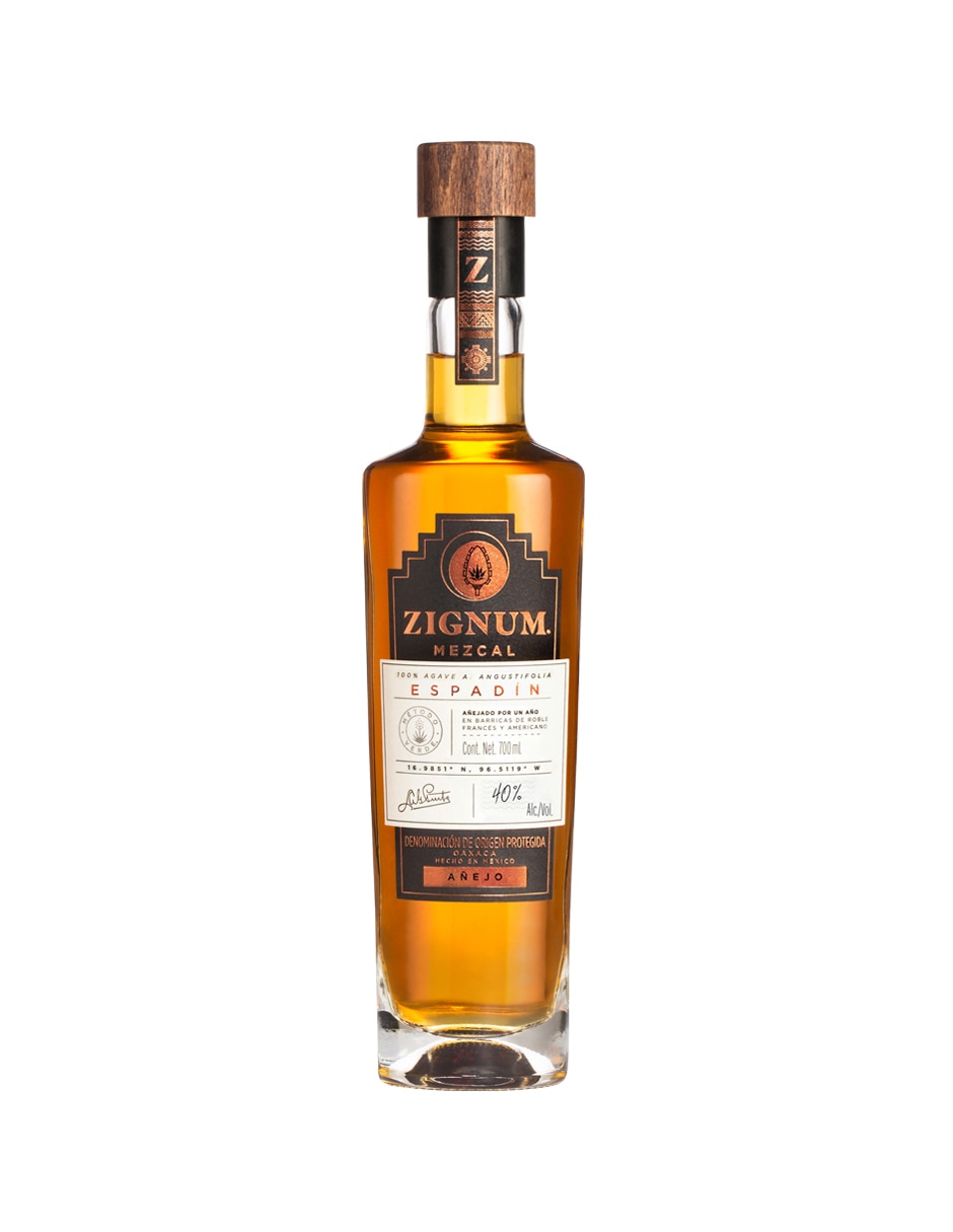 Mezcal Añejo 700 ml