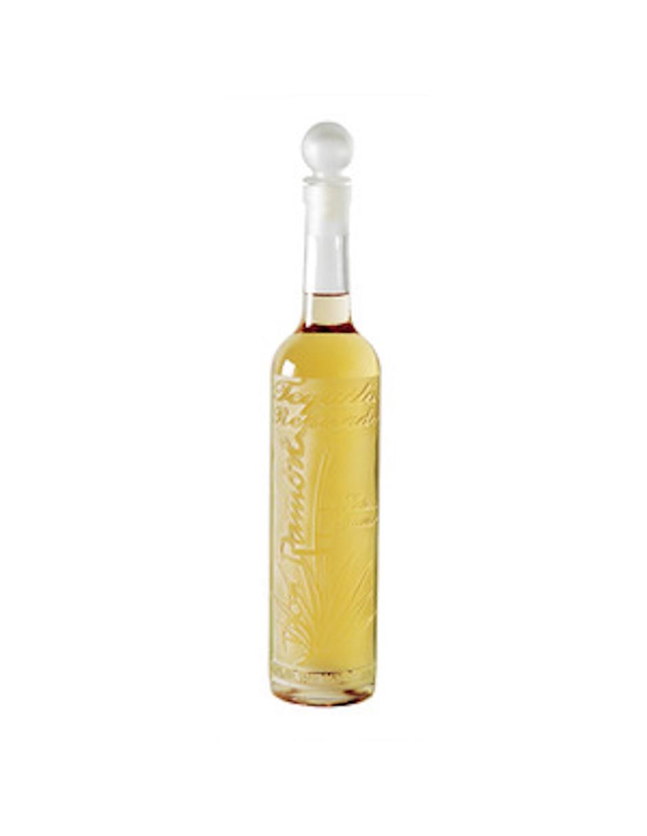 Caja de tequila tipo Reposado 12 piezas 750 ml c/u