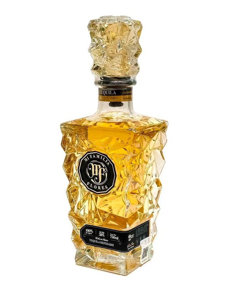 Tequila tipo Reposado 750 ml 2