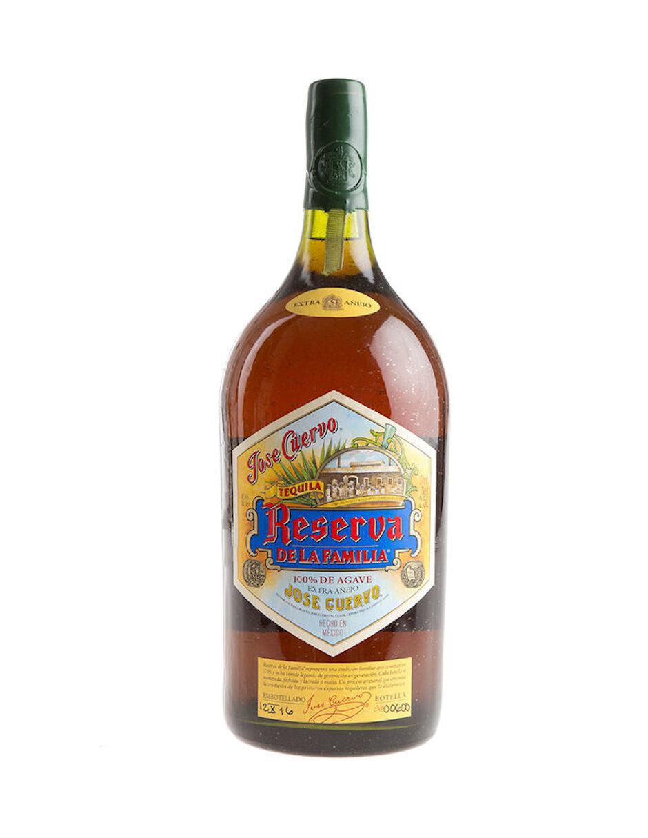 Tequila tipo Añejo 2 piezas 2.5 L c/u 2