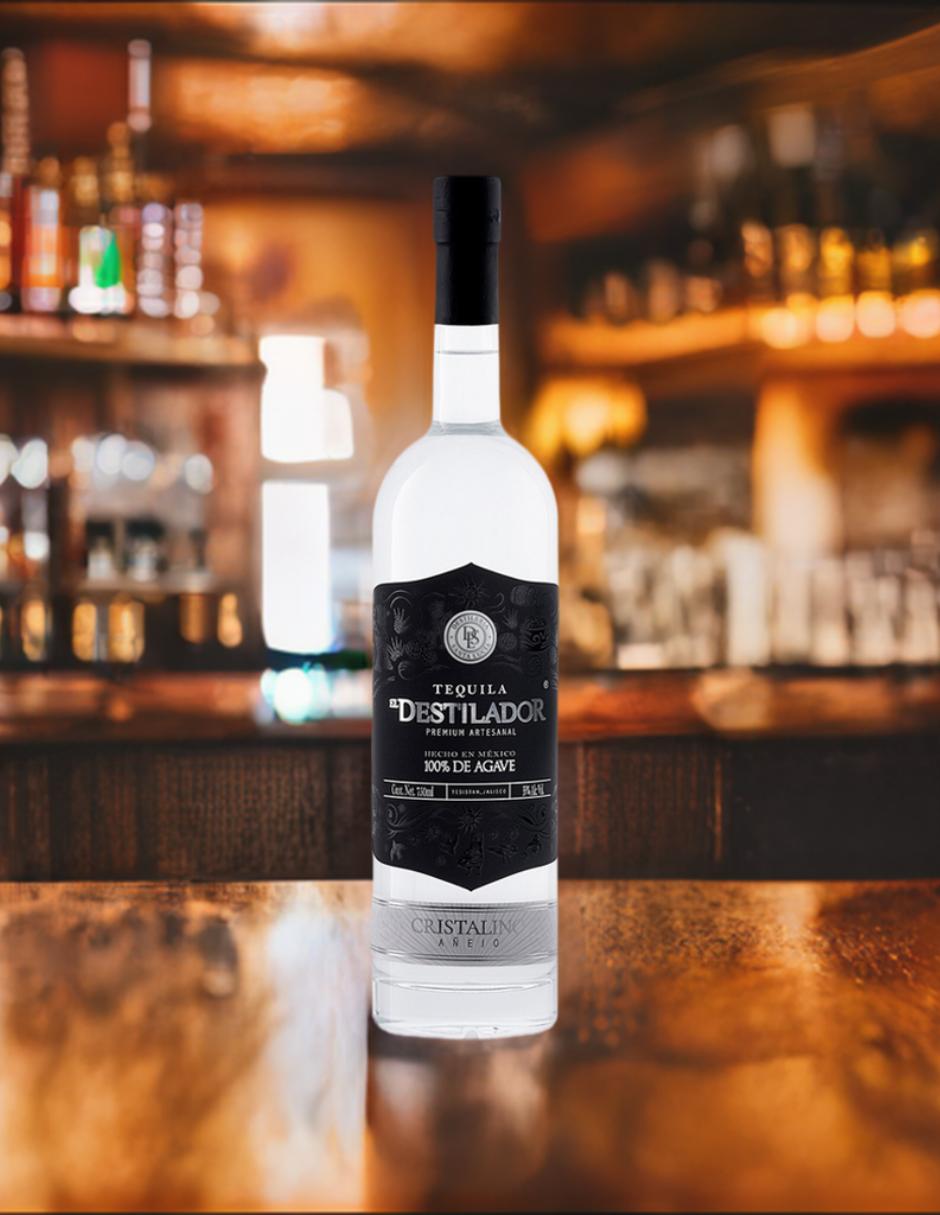 Tequila Premium Artesanal tipo Añejo cristalino 750 ml 2