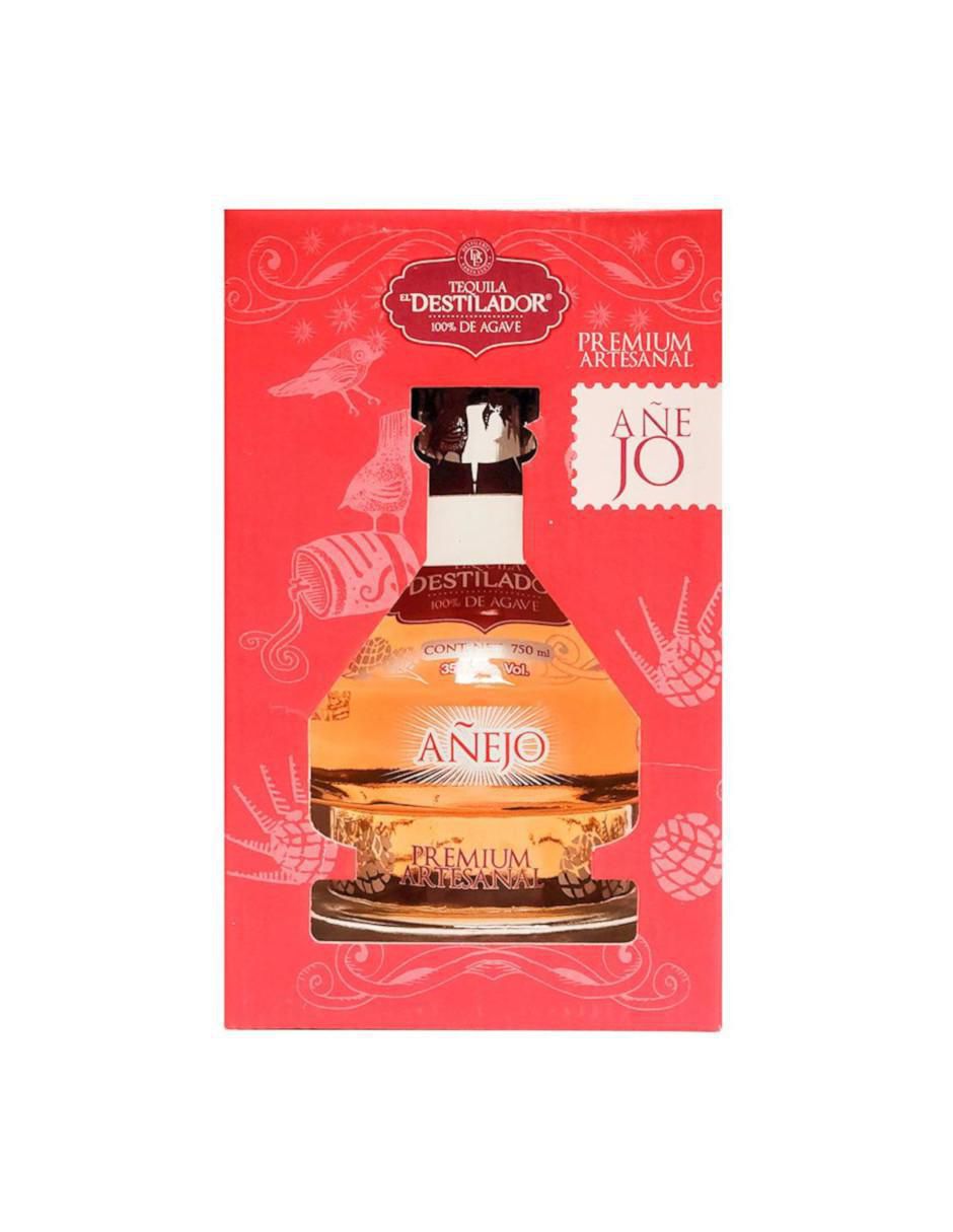 Tequila tipo Añejo 750 ml 3