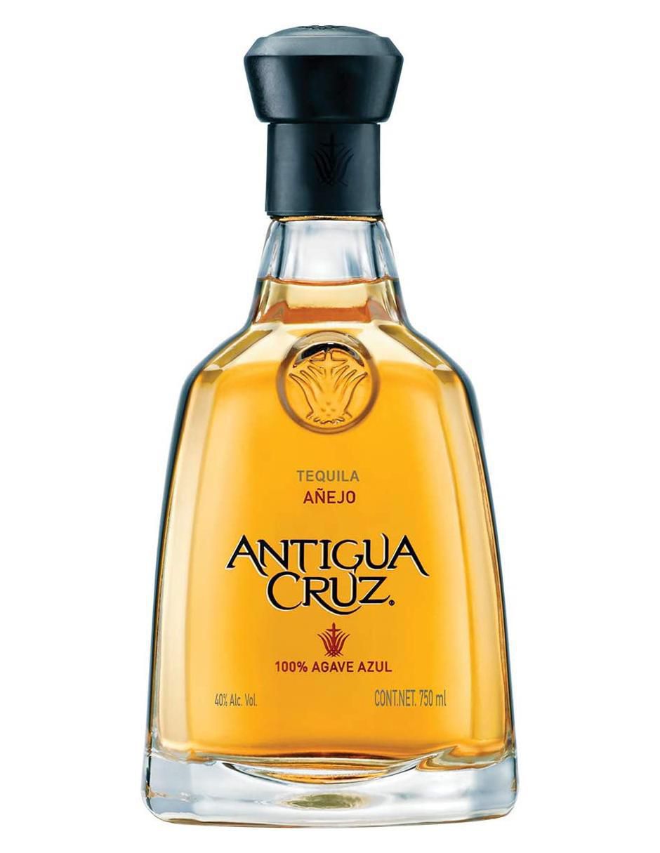 Tequila tipo Añejo 750 ml Tequila tipo Añejo 750 ml