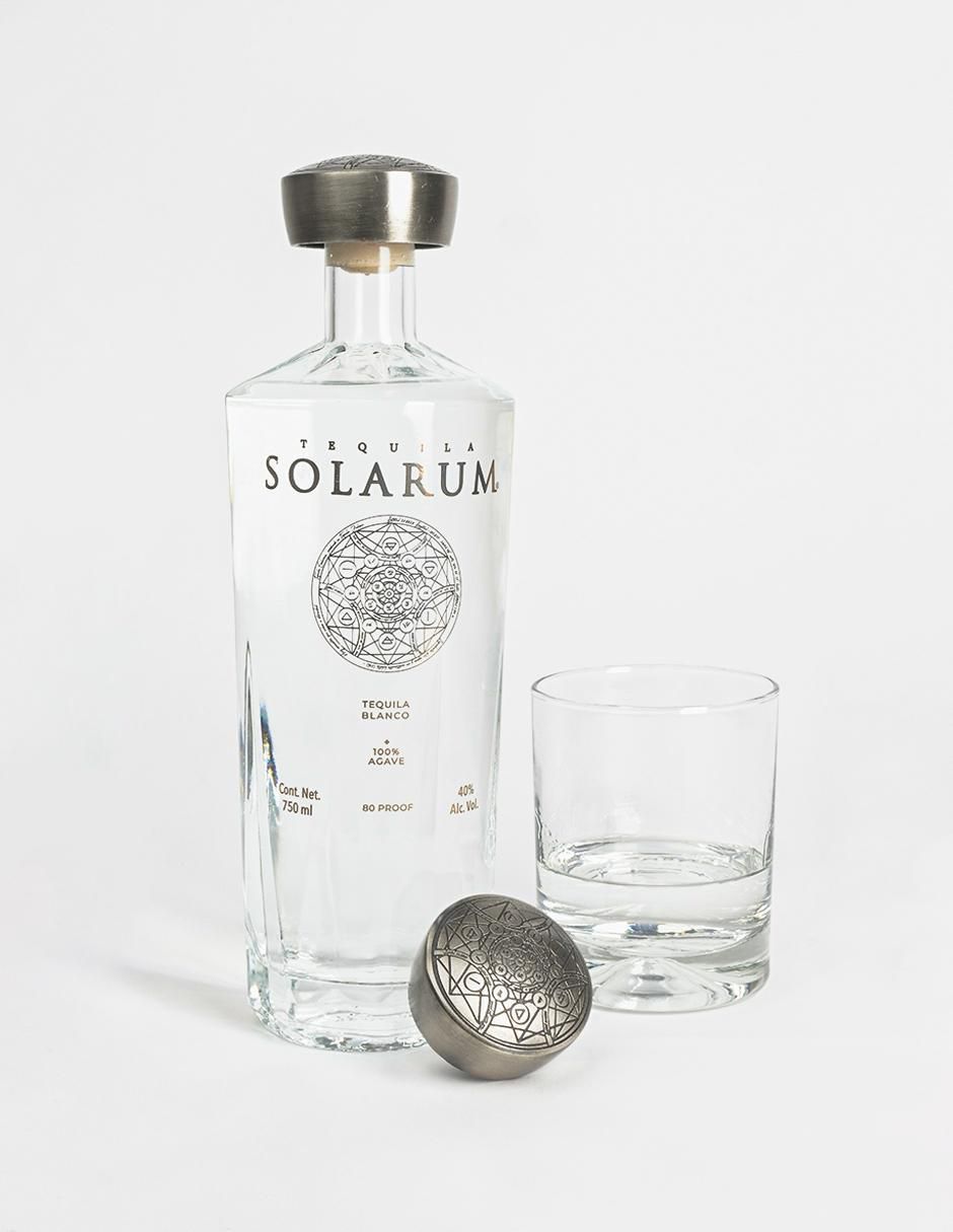 Tequila Solarum tipo Blanco 750 ml 2