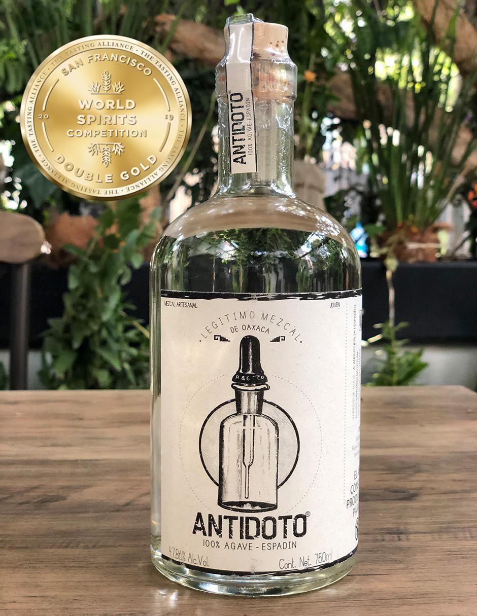 Mezcal Joven 750 ml 2