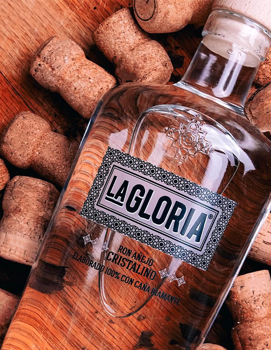 Set ron Añejo + Cristalino 750 ml 2