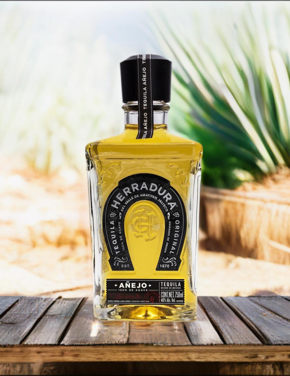 Tequila tipo Añejo 750 ml 4