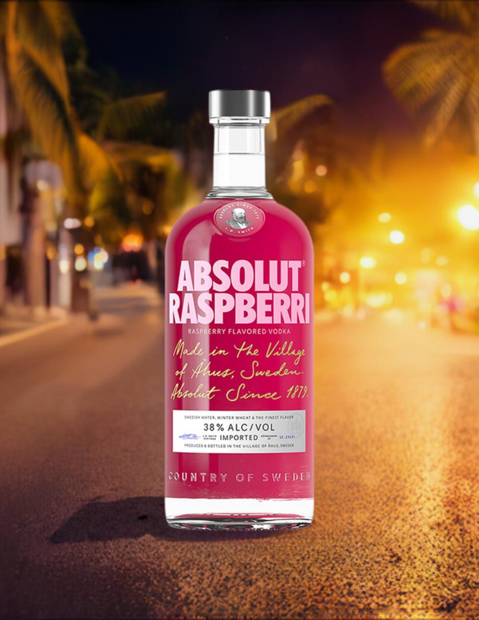 Vodka de frambuesa Raspberri 750 ml 4